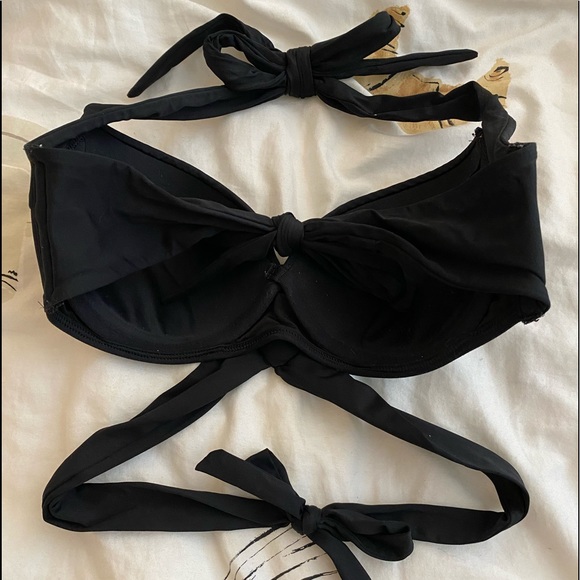 Victoria Secret bikini top 32D - Picture 3 of 6